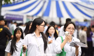 Công bố phổ điểm 5 tổ hợp truyền thống xét tuyển đại học