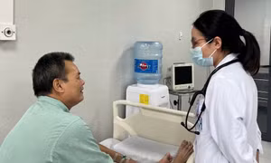 Ăn thịt chó khi vừa được xạ trị ung thư, người bệnh gặp nguy kịch 