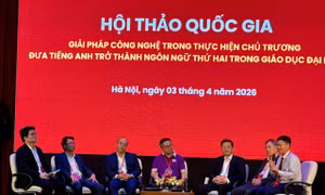 Nỗ lực để sinh viên có thể giao tiếp, nghiên cứu bằng tiếng Anh