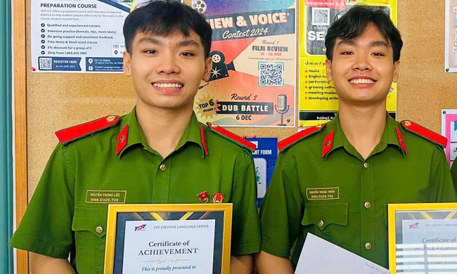 Anh em song sinh Nguyễn Trọng Thiên và Nguyễn Trọng Lộc (SN 2004), hiện là học viên Trường Đại học Cảnh sát nhân dân, TPHCM 