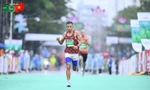 Lão tướng Lê Văn Tuấn: 42 tuổi vẫn 'bào đường', sẵn sàng chinh phục Tiền Phong Marathon 2026