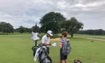 Á quân US Junior Amateur Nguyễn Anh Minh được fan nhí Mỹ săn đón
