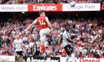 Arsenal đè bẹp Fulham, nới rộng 6 điểm với Man City