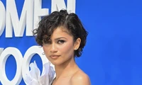 Zendaya để lộ 'vật nhỏ' này liên quan đến Tom Holland, khiến netizen lại dấy lên suy đoán