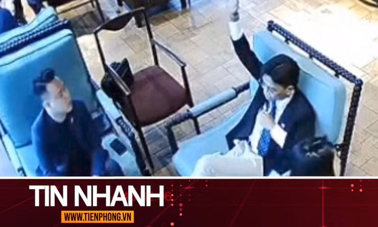 TIN NHANH: Khách hành hung nhân viên quán cà phê: 'Tổng tài' không trực tiếp ra tay có phải chịu trách nhiệm?