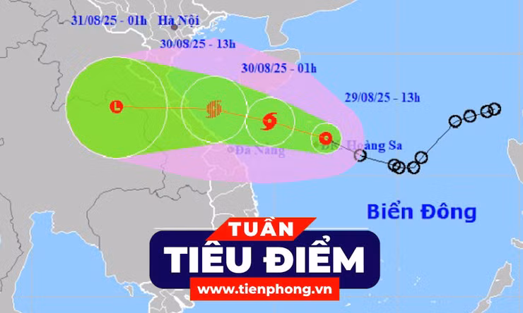 TIÊU ĐIỂM: Áp thấp nhiệt đới ở Biển Đông có thể sắp thành bão số 6, dự báo đổ bộ vào đâu?