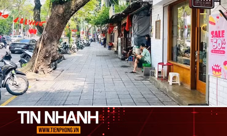 TIN NHANH: Hà Nội chuẩn bị thu phí vỉa hè: Không ít người dân đang nhầm lẫn điều này
