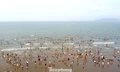 Du khách đổ xô đi biển Cửa Lò 