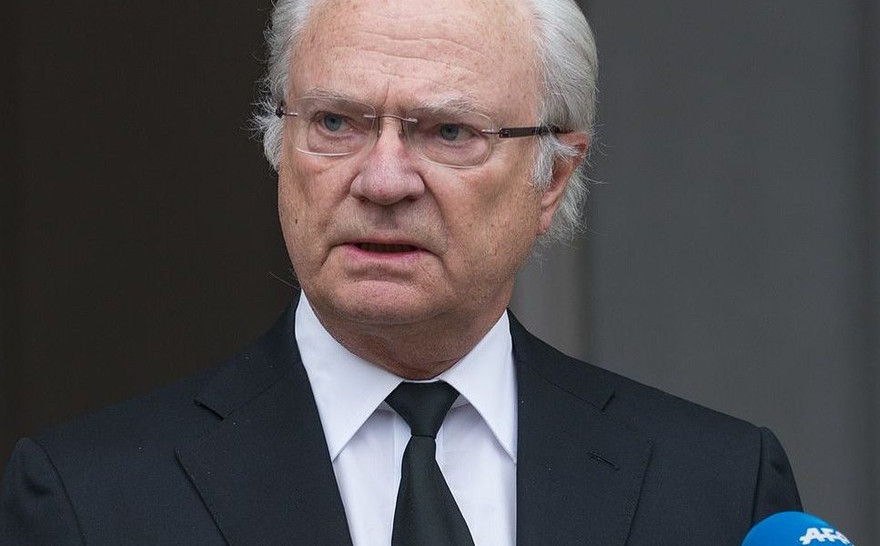 Nhà Vua Thụy Điển Carl XVI Gustaf gửi điện chia buồn.