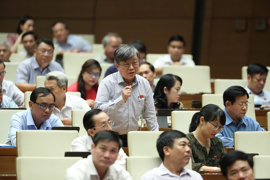 ĐBQH Trương Trọng Nghĩa. Ảnh Nhật Minh