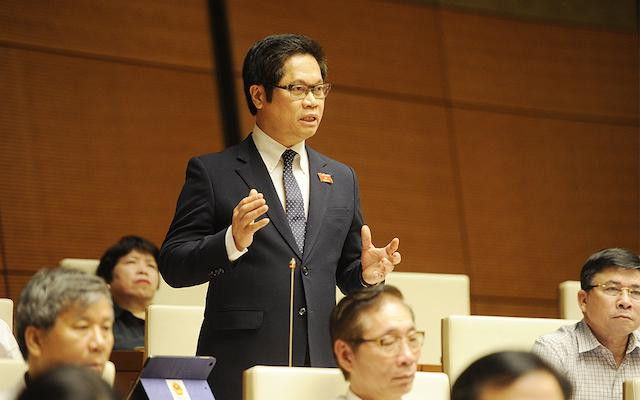 TS Vũ Tiến Lộc: Cuộc chiến thương mại Mỹ - Trung là “trâu bò đánh nhau”