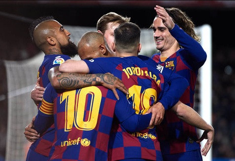 Barcelona hiện đang dẫn đầu trên BXH La Liga.