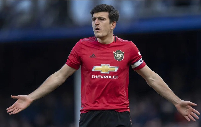 Harry Maguire lỡ derby Manchester vì chấn thương.