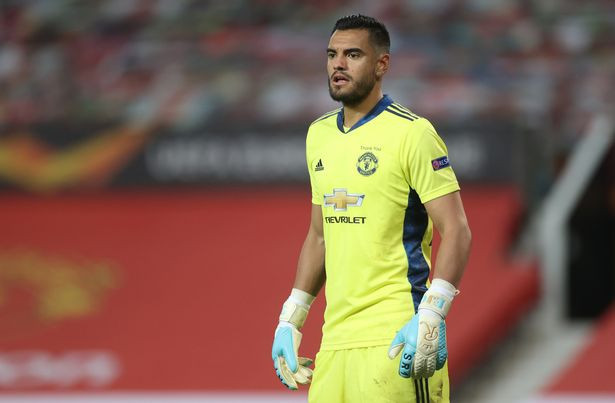 Sergio Romero trên đường rời M.U.