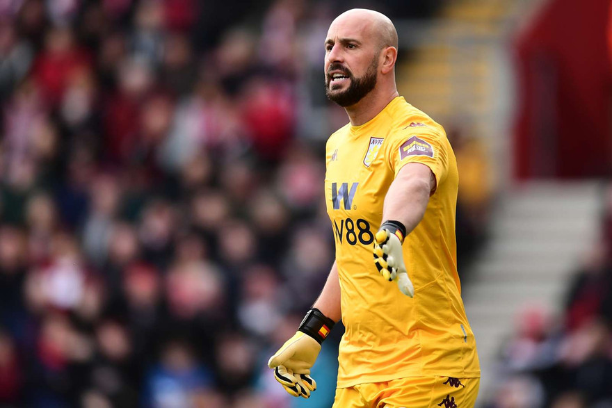 Thủ thành Pepe Reina.