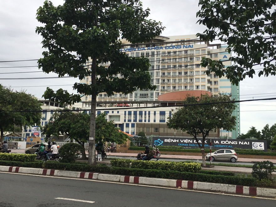  Sau ca nhiễm COVID-19 đầu tiên, BV Đồng Nai cách ly một khoa chuyên môn