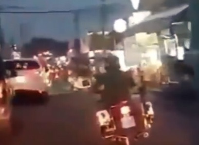 Bắt nam thanh niên 'ngáo đá' điều khiển ô tô nghi bị trộm cắp