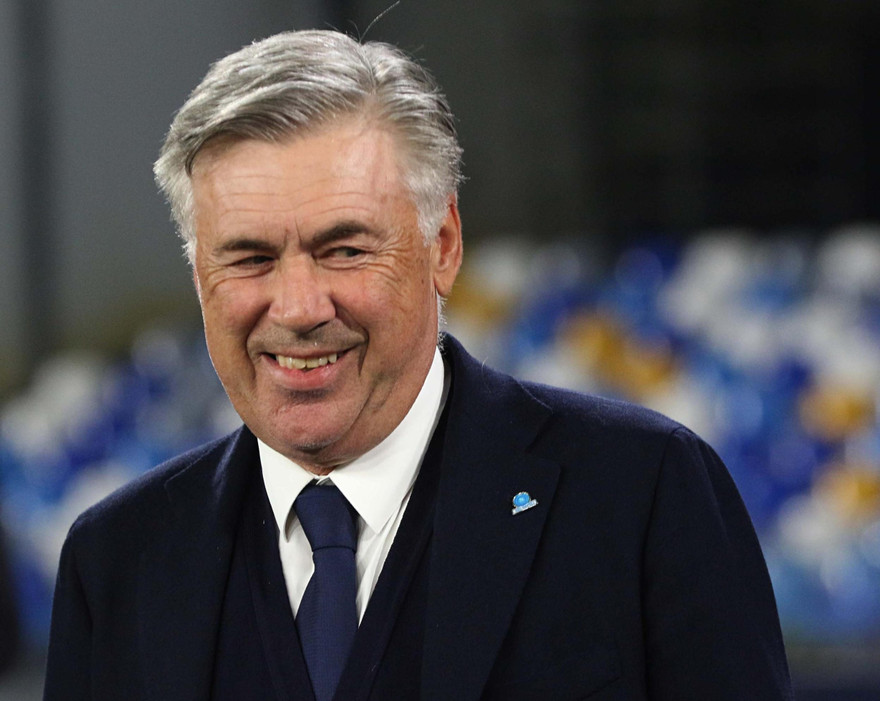 HLV Carlo Ancelotti của Everton.