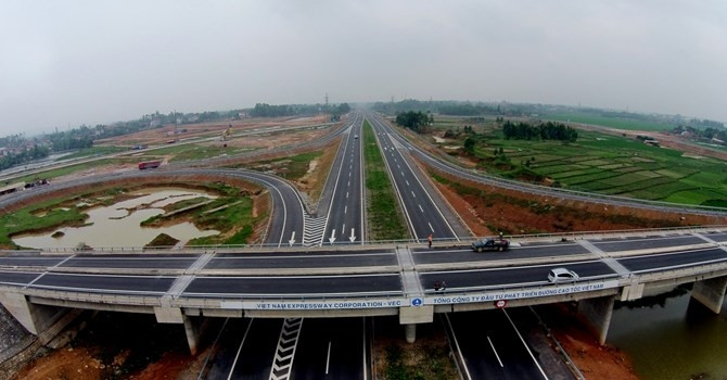 Cao tốc Bắc - Nam cần lượng vốn rất lớn