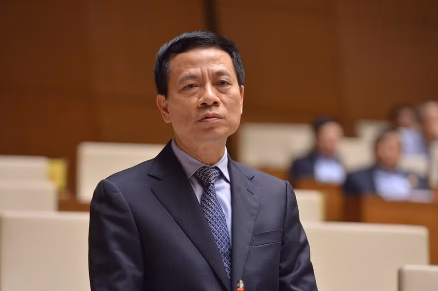 Bộ trưởng TT&TT Nguyễn Mạnh Hùng