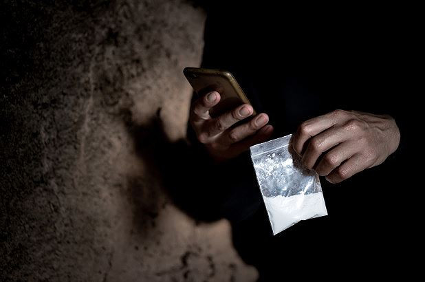 Fentanyl còn được gọi là " thuốc xác sống" vì nó mạnh hơn heroin từ 30 đến 50 lần, và mạnh gấp 100 lần so với morphine mà giá rất rẻ. Ảnh minh họa.