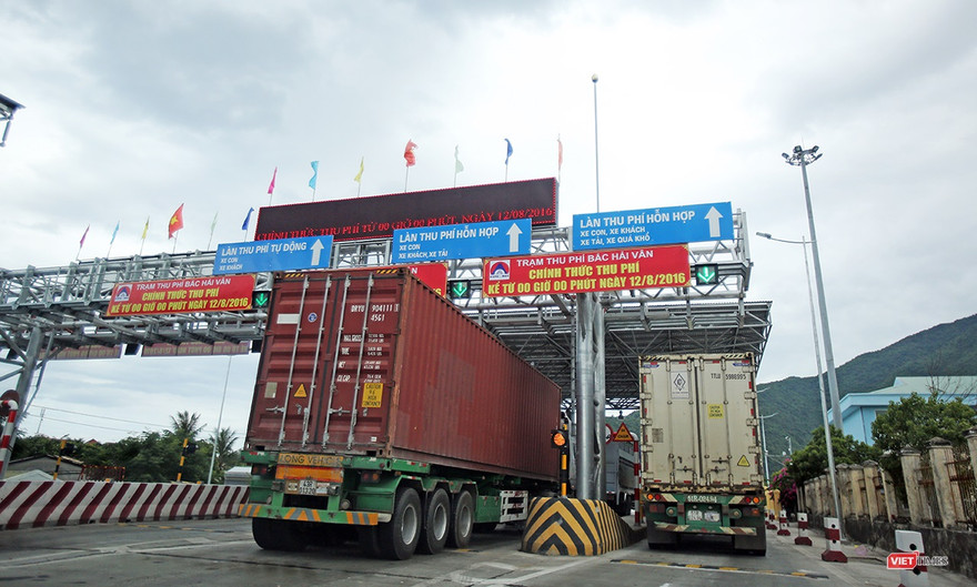 Trạm thu phí BOT Bắc Hải Vân là 1 trong 4 trạm bị Tổng cục Đường bộ yêu cầu dừng thu phí dù đã triển khai thu phí tự động từ lâu. Ảnh minh họa: IE.