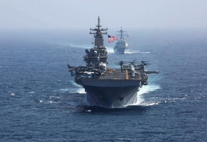 Mỹ đã đưa các nhóm tàu sân bay tấn công của mình tới biển Ả rập từ ngày 17/5, còn việc phái 5.000 bộ binh đang được xem xét.