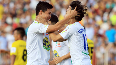 HAGL nhận thưởng trước trận đấu với ĐTLA.