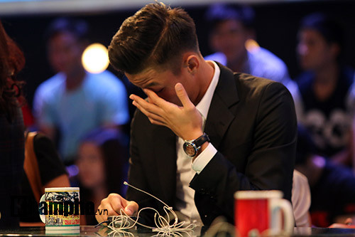 Ngọc Hải xin lỗi Anh Khoa trên truyền hình.