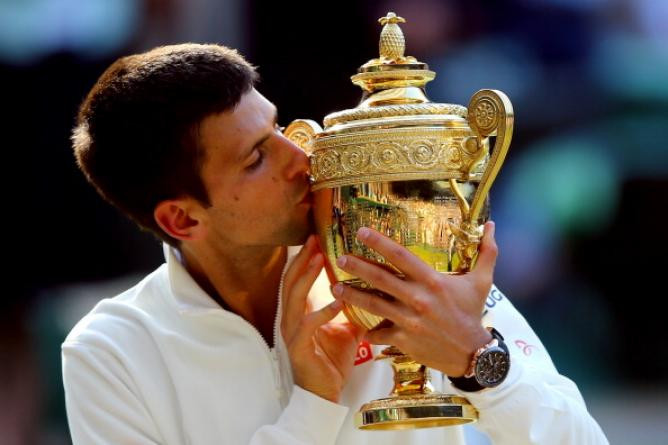 Djokovic thăng hoa nhờ cưới vợ và sinh con.