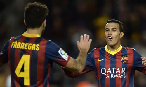 Fabregas đã khuyên Pedro đến Chelsea. 