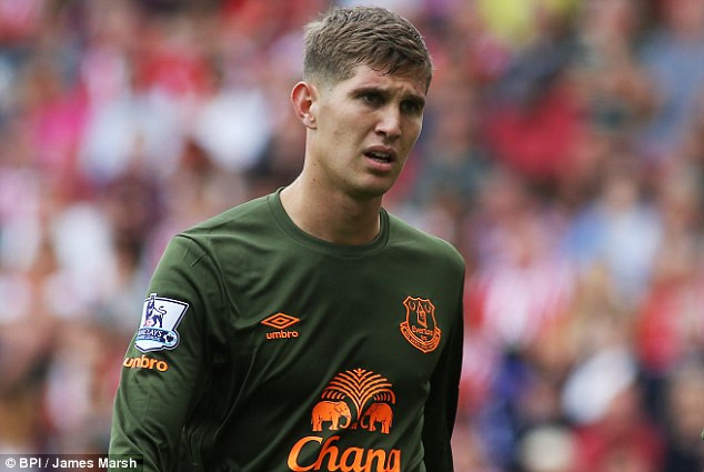 M.U đã ở rất gần John Stones.