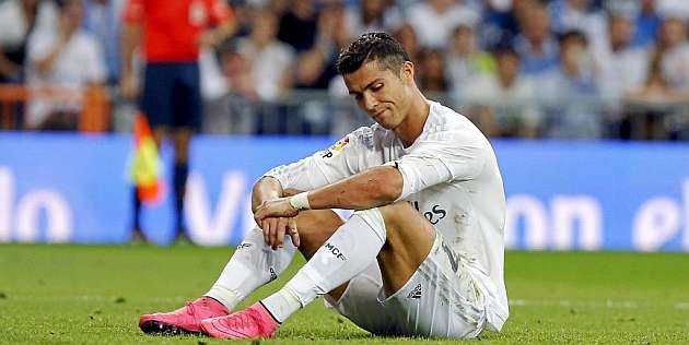 Ronaldo bị ám ảnh bởi kỷ lục của Raul?