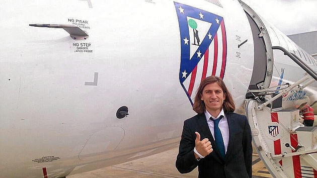 Filipe Luis đã trở lại Atletico Madrid.