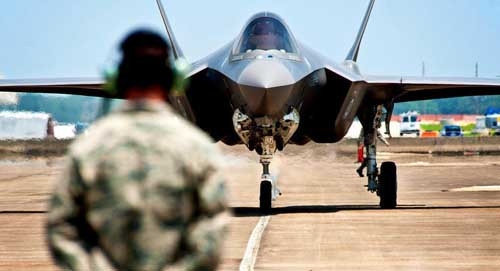 Chuyên gia Mỹ: F-35 thua xa Su-27, Mig-29 của Nga