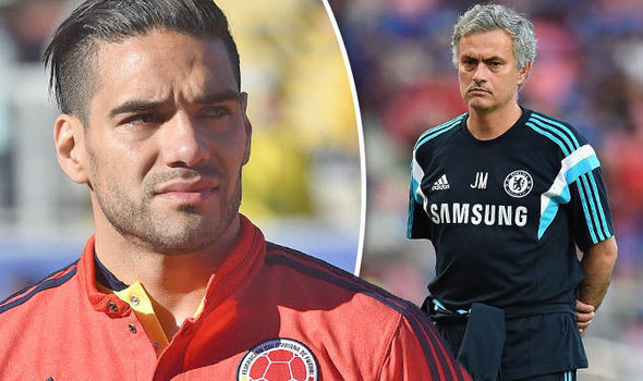 Mourinho liệu có thể hồi sinh Falcao?