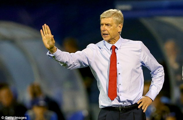 Wenger cán mốc 50 trận thua tại Champions League.
