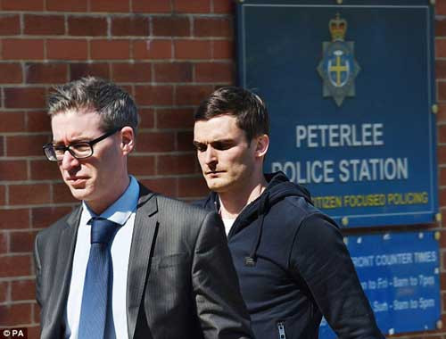 Adam Johnson đối mặt án tù vì quan hệ với trẻ dưới vị thành niên.
