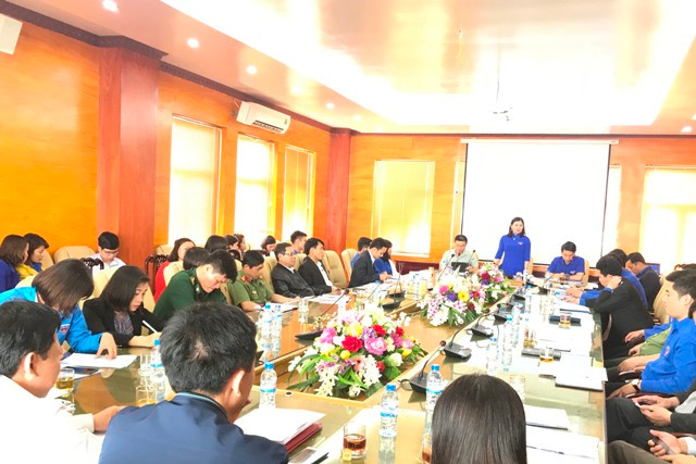 Đông đảo đại biểu tham gia đóng góp ý kiến tại buổi hội thảo