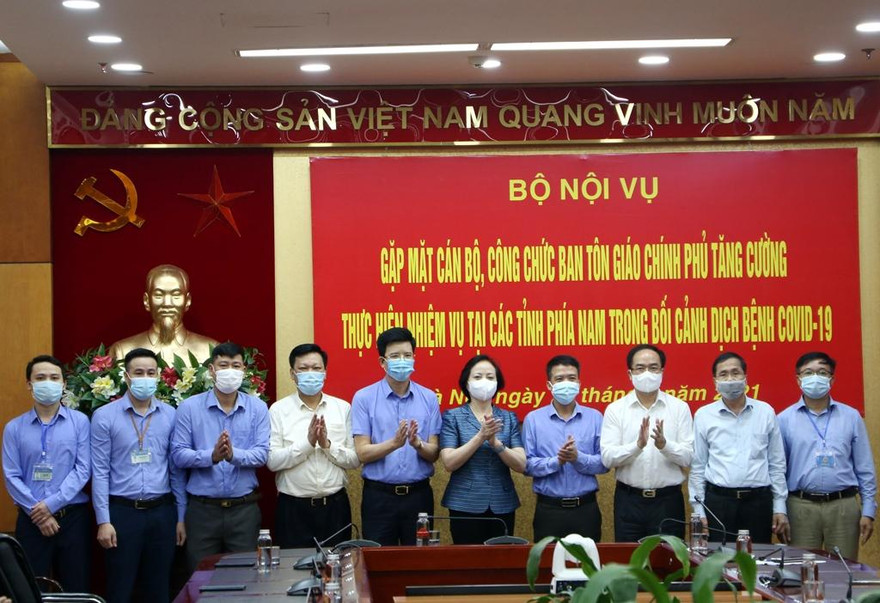 Bộ Nội vụ chỉ đạo Ban Tôn giáo Chính phủ tăng cường lực lượng vào Nam