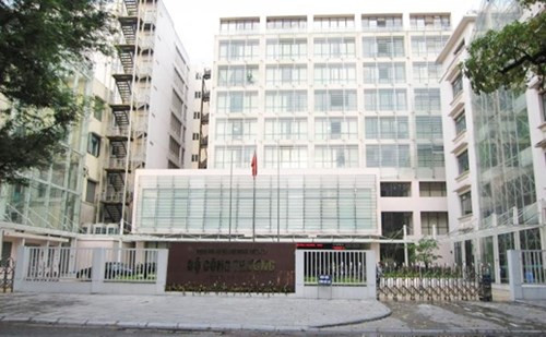 Nhiều đơn vị của Bộ Công Thương có số lượng cấp phó vượt quy định. Ảnh IT