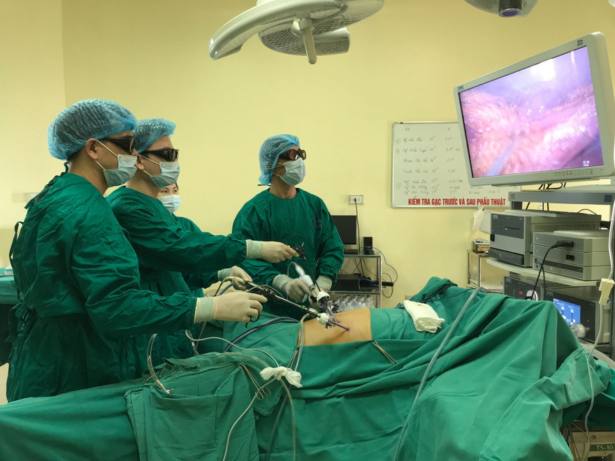 Một ca phẫu thuật ung thư đường tiêu hóa do các bác sĩ Khoa Ngoại bụng 1- Bệnh viện K thực hiện.