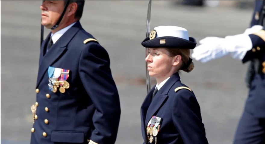 Karen,một trong bốn nữ sỹ quan tàu ngầm hạt nhân đầu tiên của Pháp. Ảnh: Reuters