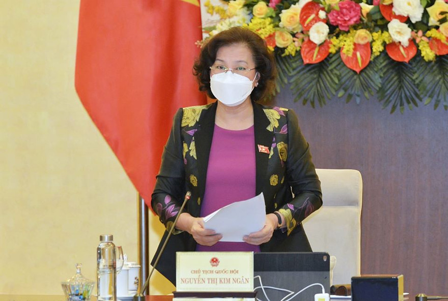 Chủ tịch Quốc hội phát biểu tại phiên họp. Ảnh Như Ý