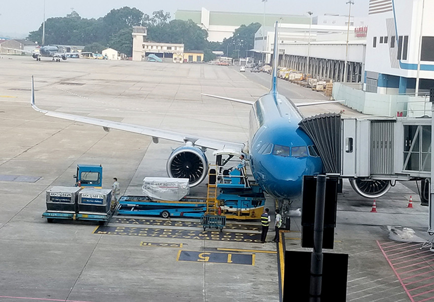 Bão số 9 khiến nhiều chuyến bay phải đổi gời khai thác hoặc huỷ. Ảnh minh hoạ.