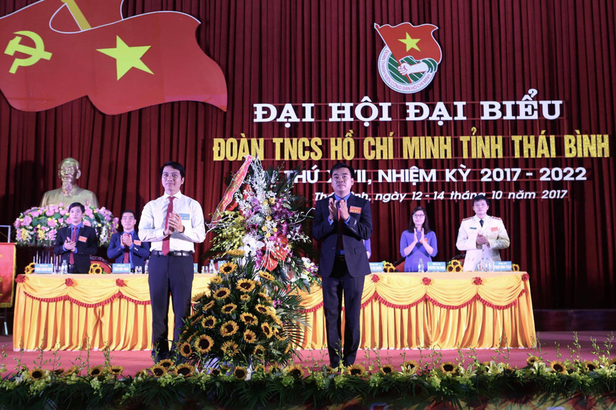 Phát huy mạng xã hội trong giáo dục thanh niên