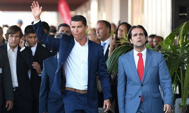 Ronaldo phải ra hầu tòa vào 31/7 tới.