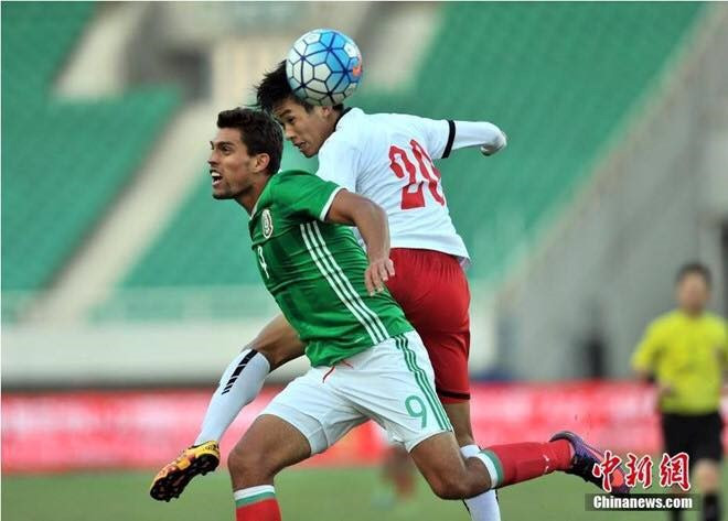 HLV Hữu Thắng triệu tập Đình Khương thay Đình Luật.