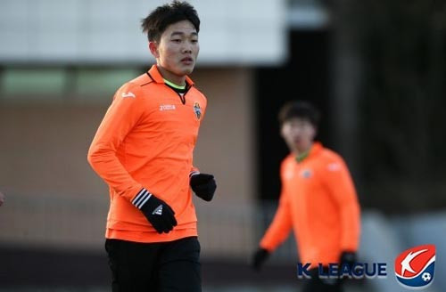 Tiền vệ Lương Xuân Trường.