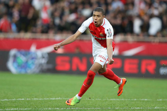 Real Madrid sẵn sàng pha kỷ lục chuyển nhượng để mua Mbappe.